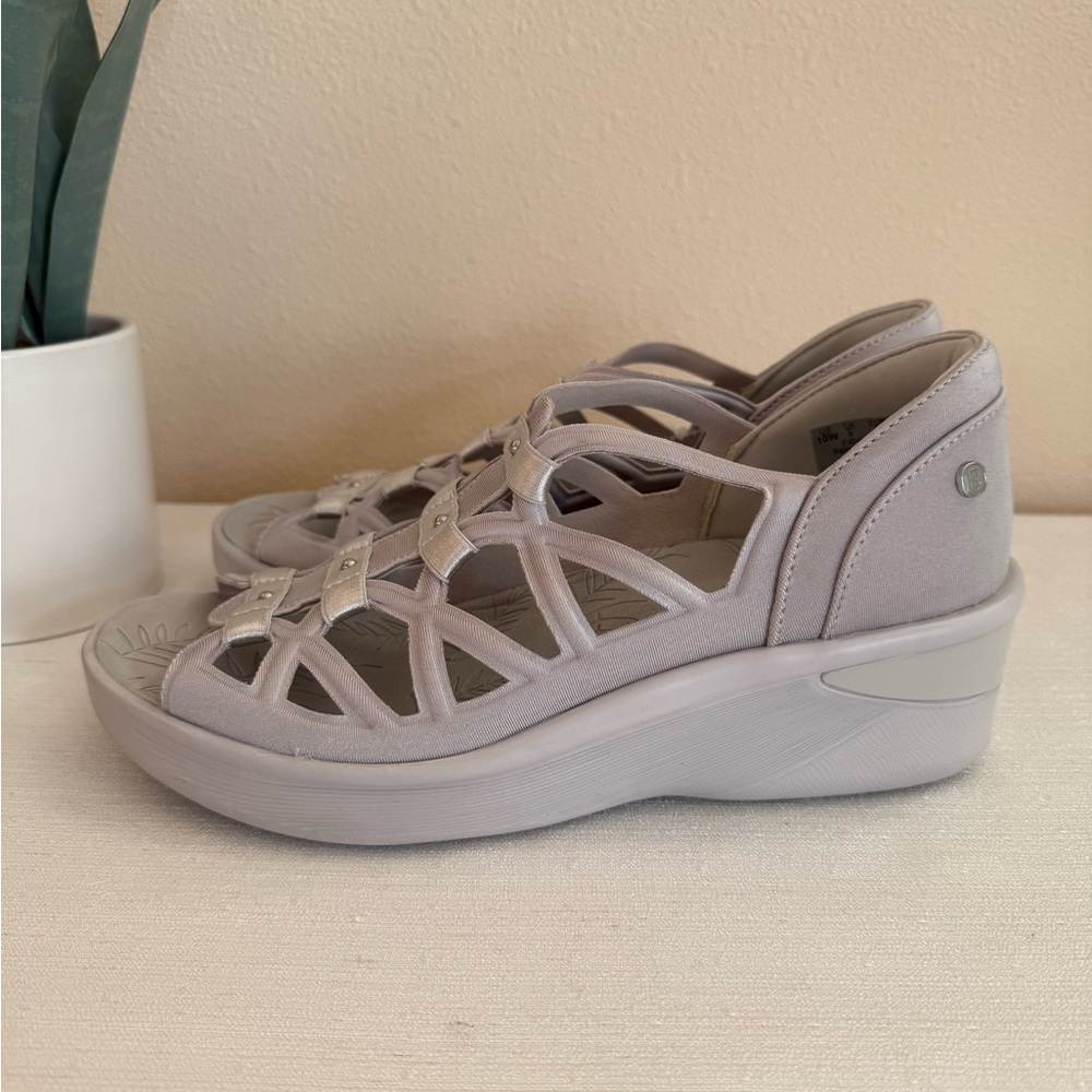 New BZEES Sapphire Women's Light Gray Wedge Sandals - Picture 3 of 12